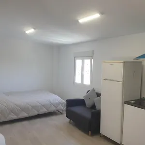 Alojamiento Para Descansar En Tranquilidad Con Todo A Mano , Santa Cruz de Tenerife Spain
